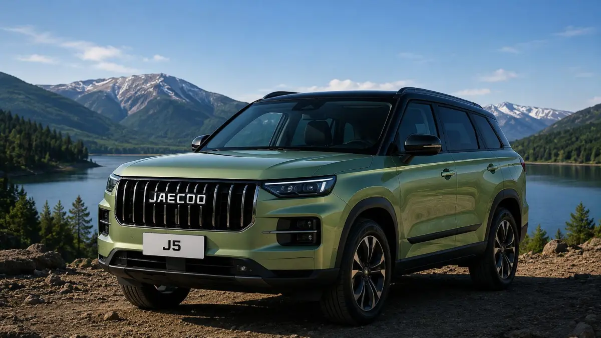BYD Atto 2 mencuri perhatian di Singapore Motor Show 2026 dengan desain SUV kompak, kabin praktis, dan tampilan yang lebih konvensional.