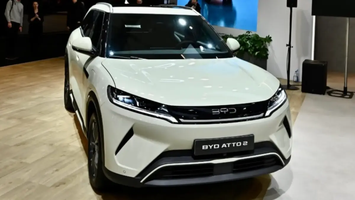 BYD Atto 2 belum masuk Indonesia, tetapi sudah diuji di Thailand. Simak tenaga 177 PS, jarak tempuh 410 km, kabin, dan bagasinya (Pinterest).