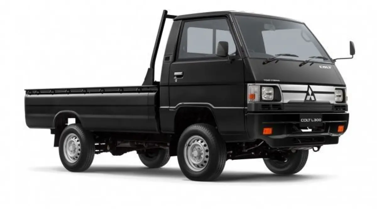 Mitsubishi L300 2026 dibanderol Rp231 juta di Jawa Tengah. Simak spesifikasi mesin Euro 4 turbo, ukuran bak, hingga pajak tahunannya (Pinterest).