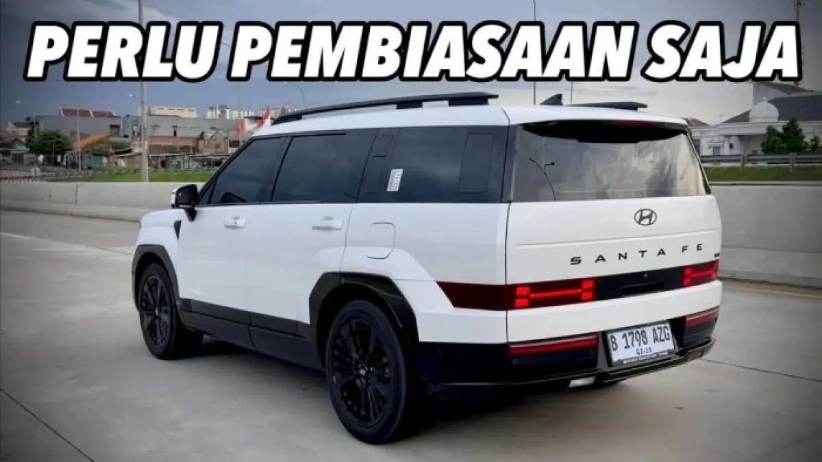 Hyundai Santa Fe generasi kelima hadir mengotak dengan mesin Turbo Hybrid Rp699 Juta. Simak ulasan fitur, performa FWD, dan spesifikasi lengkapnya.