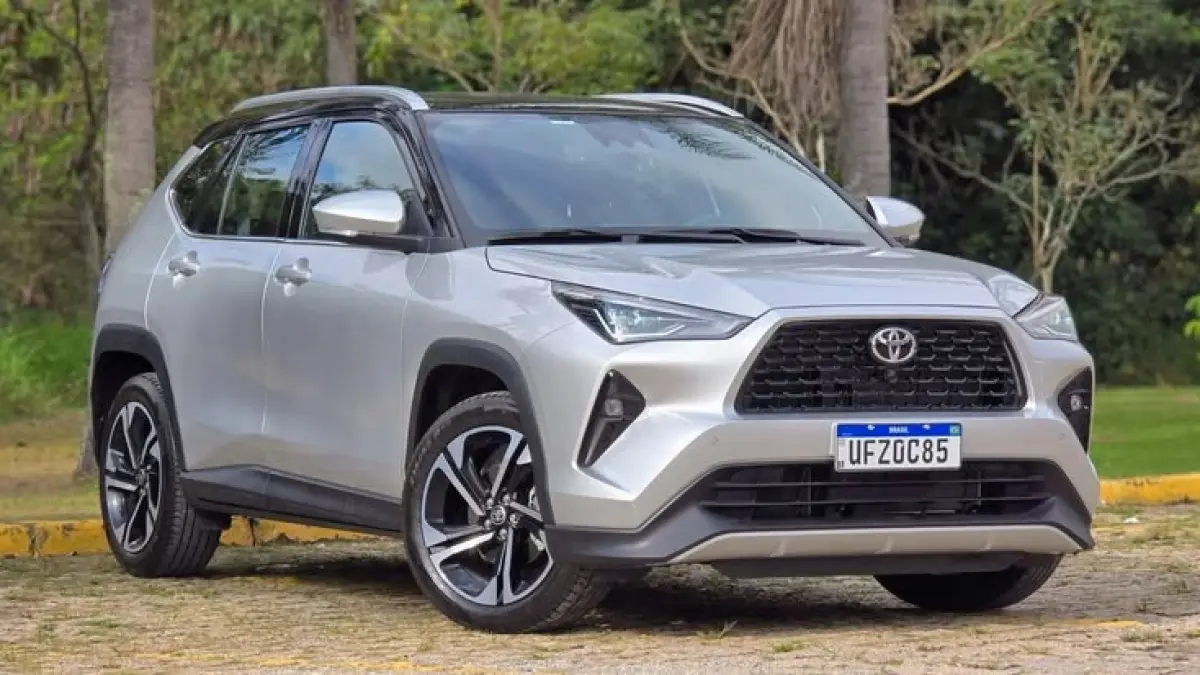 Persaingan mobil hybrid Indonesia makin sengit di IIMS 2026 saat Toyota dan Chery memperluas model serta strategi kendaraan elektrifikasi (Pinterest).