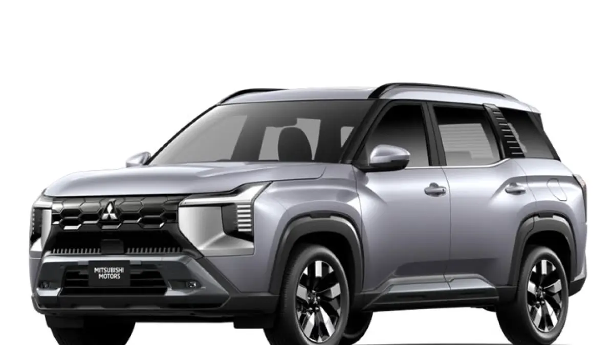 Mitsubishi Xpander Ultimate punya kabin mewah, nyaman, dan irit. Simak 5 kelebihan serta 3 kekurangannya sebelum membeli (Pinterest).