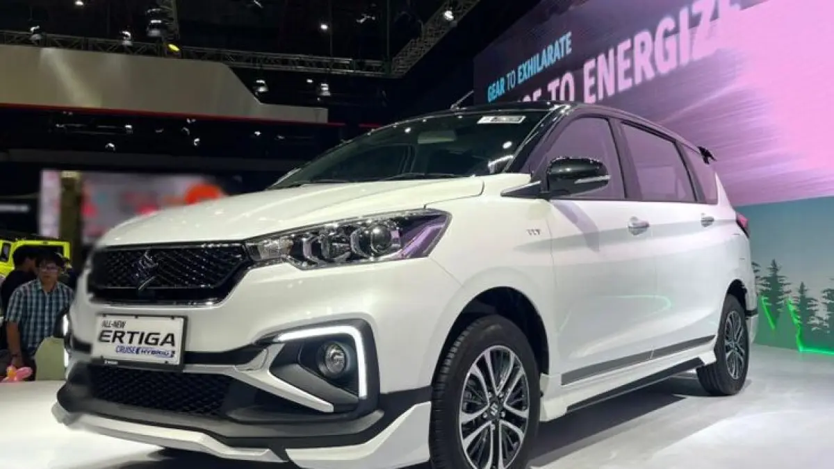 Suzuki Ertiga Hybrid diuji di tanjakan 24 derajat dengan enam orang dan hampir 500 kg beban. Sistem hybrid membantu tenaga di putaran bawah (Pinterest).