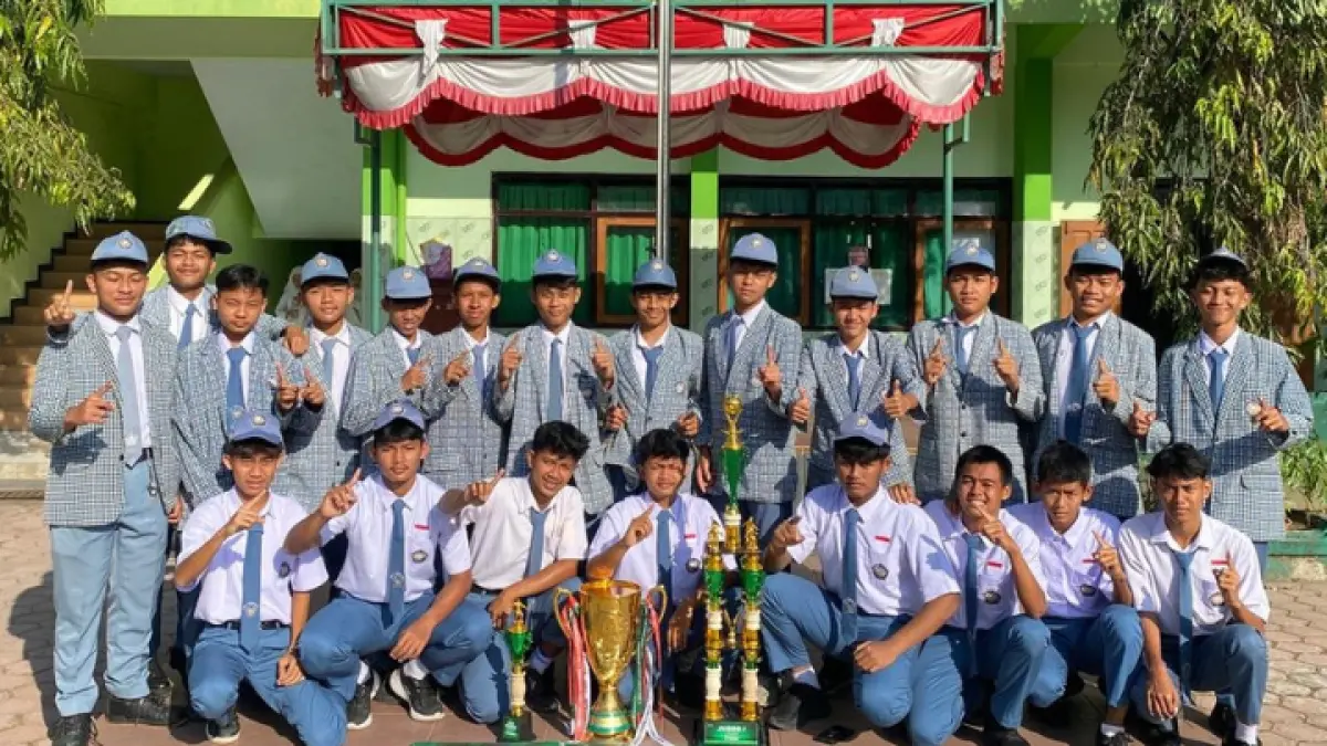 KOMPAK: Skuad MAN 1 Trenggalek meski tidak tampil dengan kekuatan penuh tim, tetap akan memberikan sajian terbaik di lapangan.(MAN 1 TRENGGALEK UNTUK RADAR TRENGGALEK)