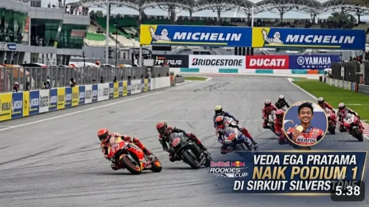 Veda Pratama menang di Silverstone setelah tampil taktis. Indonesia nyaris meraih dua podium berkat finis keempat Ramadhipa.