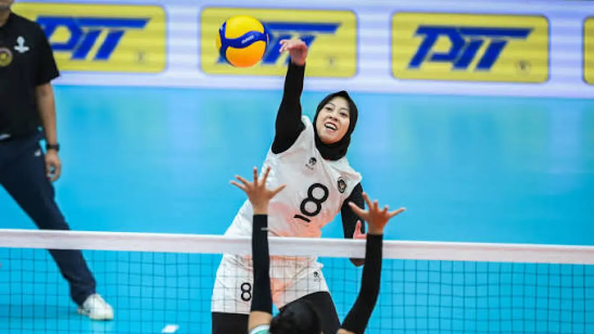  Bae Yu-na tampil sebagai figur pelindung dan pembimbing bagi Megawati Hangestri dan Jordan Wilson dalam latihan Suwon Hyundai Hillstate. 