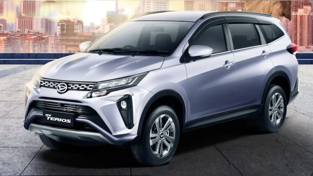 Daihatsu Terios Special Edition hadir berbasis tipe X dengan tampilan black glossy, mesin 1.500 cc, dan status terbatas hanya 20 unit (Pinterest).