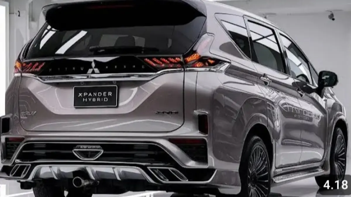 Mitsubishi Xpander Hybrid dibahas sebagai MPV 7-seater dengan mesin bensin-motor listrik, regenerative braking, fitur modern, dan desain terbaru.