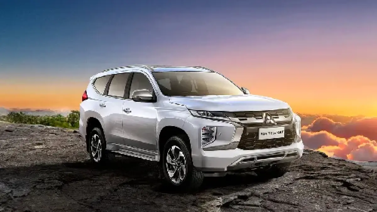 Mitsubishi Pajero Sport Dakar Ultimate 4x4 dibanderol Rp794 juta per Juni 2026. Simak mesin 2.400 cc, fitur, dan kelengkapannya.(google.com)