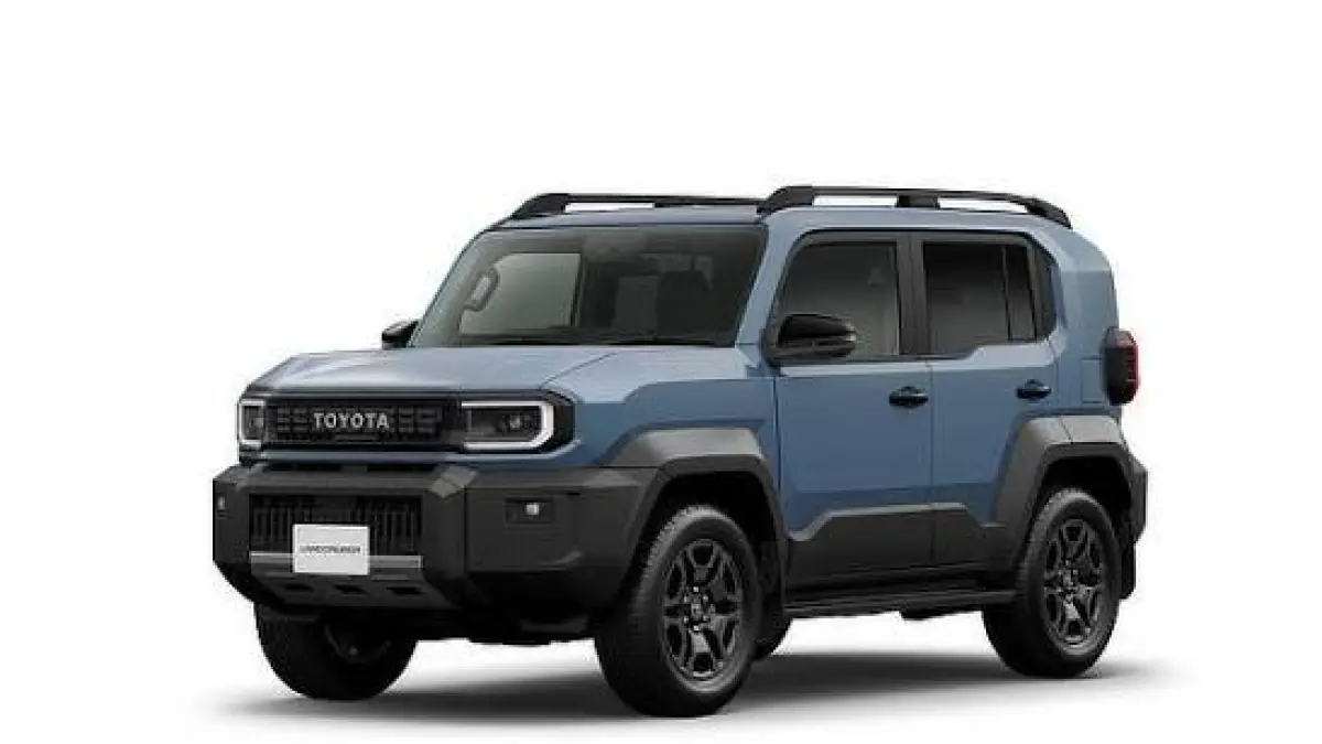 Mengulas bocoran spesifikasi Toyota Baby Land Cruiser. Dibekali mesin 2TR 2.7L, transmisi 6-speed, penggerak 4x4, dan platform modular Toyota Rangga!