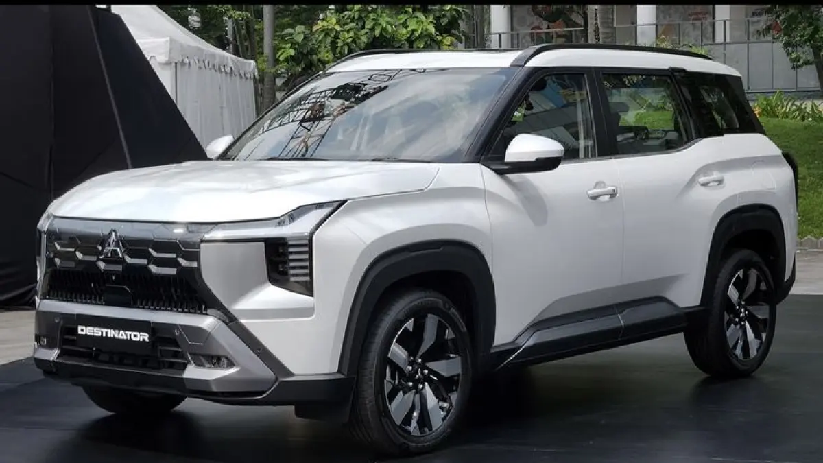Mitsubishi Destinator hadir sebagai SUV 7 seater dengan mesin 1.500 cc turbo, tenaga 163 PS, dan fitur premium yang melimpah (Pinterest).