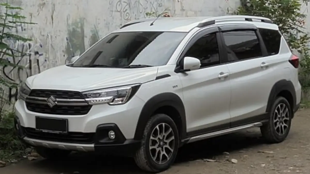 Suzuki XL7 Alpha Facelift 2026 mendapat kamera 360, desain baru, dashcam, dan sejumlah fitur tambahan. Simak perubahan lengkapnya (Pinterest).