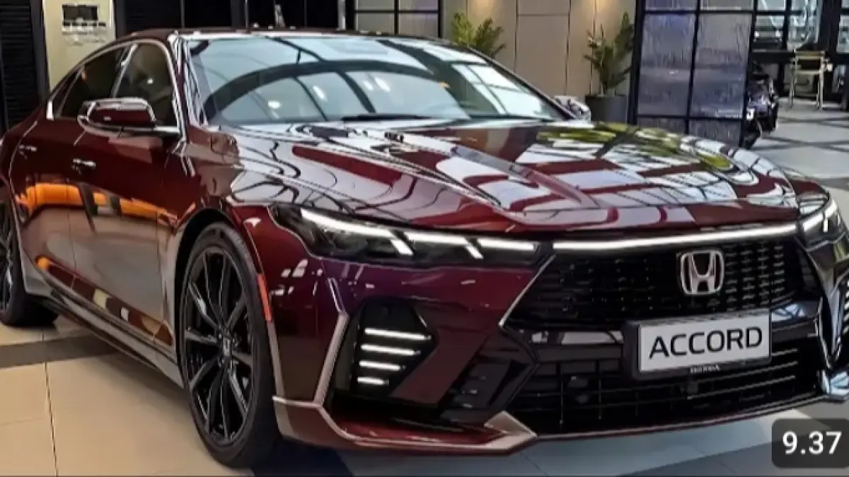 Honda Accord 2027 disebut berpotensi mendapat perubahan besar. Simak desain, mesin hybrid, fitur, konsumsi BBM, dan estimasi harganya.