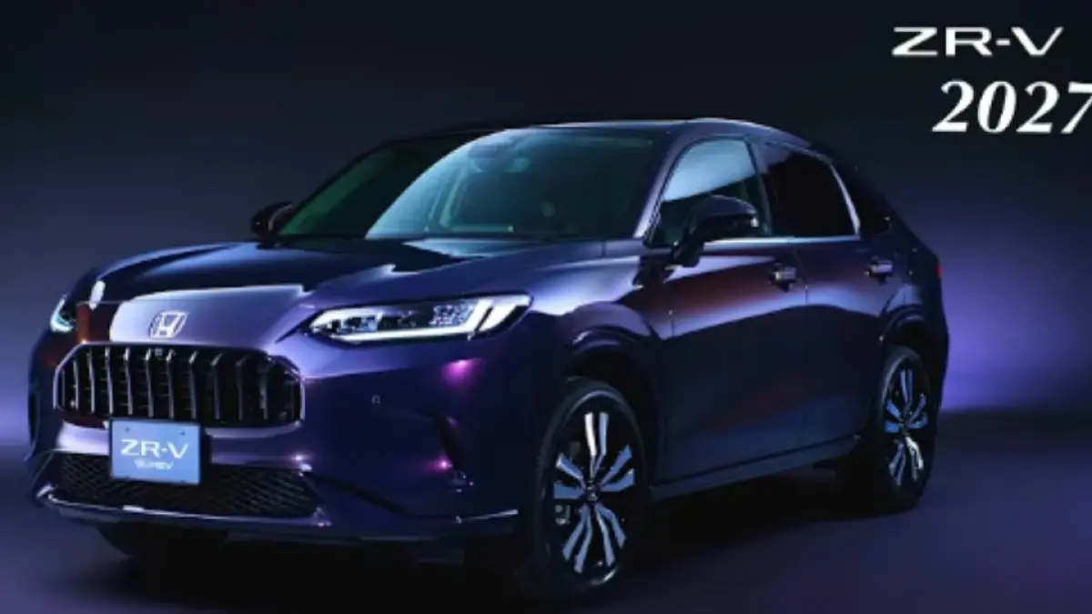 Honda ZR-V tampil sporty dengan lampu LED, moonroof, jok 60:40, layar 9 inci, wireless Apple CarPlay dan Android Auto.