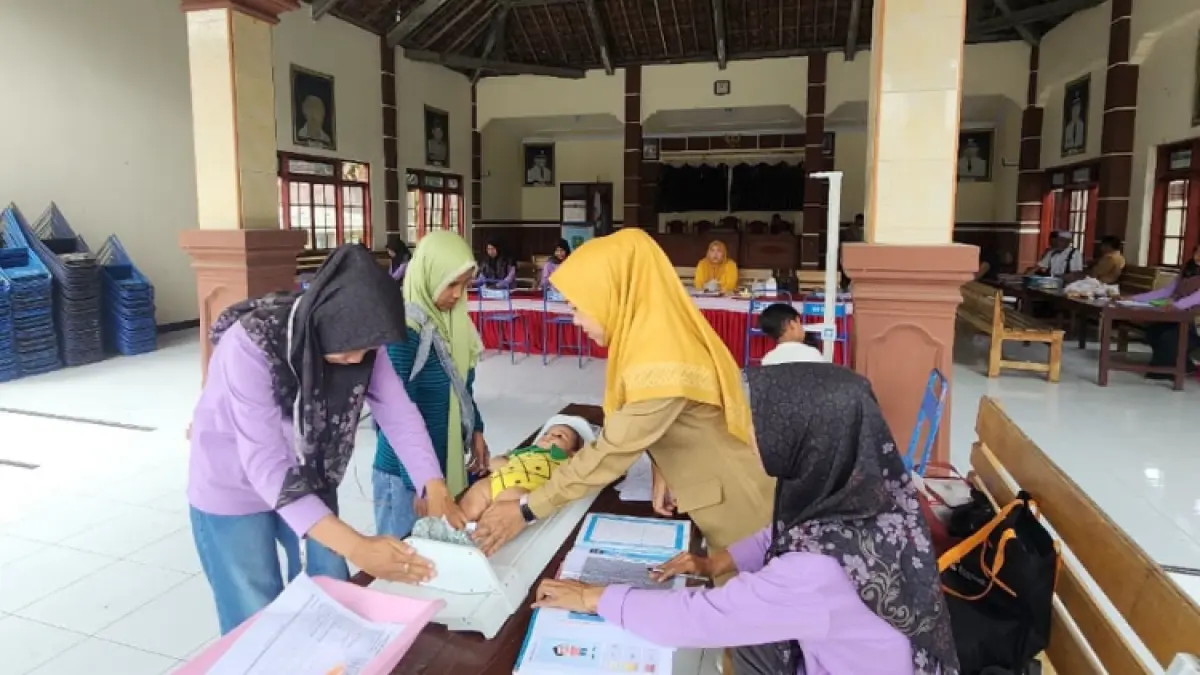 SEMOGA SEHAT: Dukcapil Trenggalek mencatat penambahan penduduk pada semester I tahun 2026 capai 934 jiwa.(GUNAWAN/RADAR TRENGGALEK)