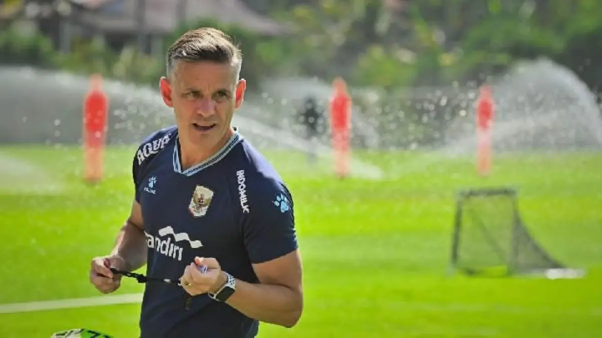 Taktik John Herdman di Timnas Indonesia diprediksi memakai tiga bek, wing play, overload, dan pressing yang fleksibel (Pinterest).