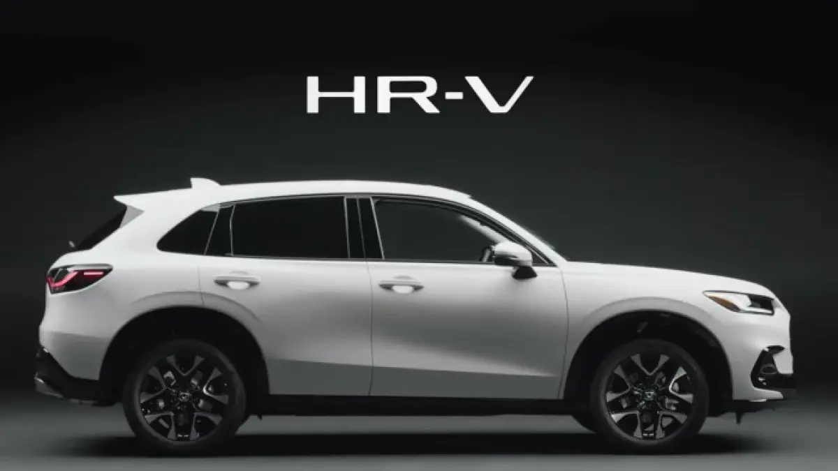 Honda HR-V menawarkan layar 9 inci, Honda Sensing, kursi fleksibel, dan konektivitas nirkabel. Simak fitur kenyamanan dan teknologi andalannya.