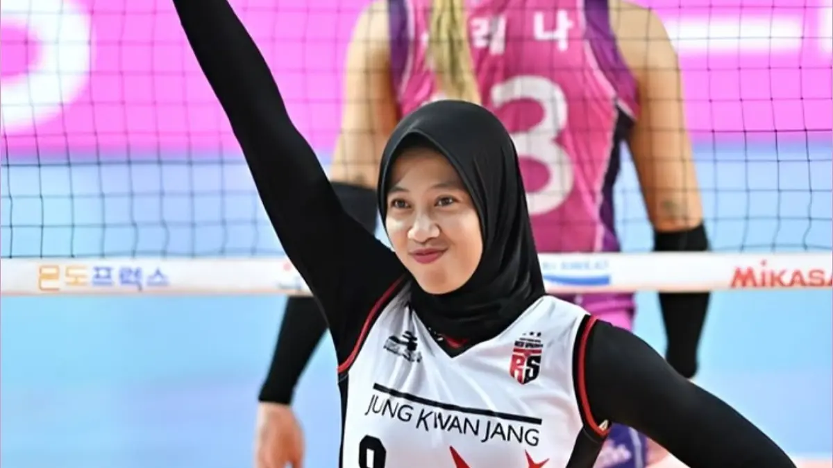 Megawati Hangestri bikin Hyundai Hillstate terkejut lewat spike keras di latihan. KOVO Cup 2026 menjadi ujian berikutnya bagi Megatron.
