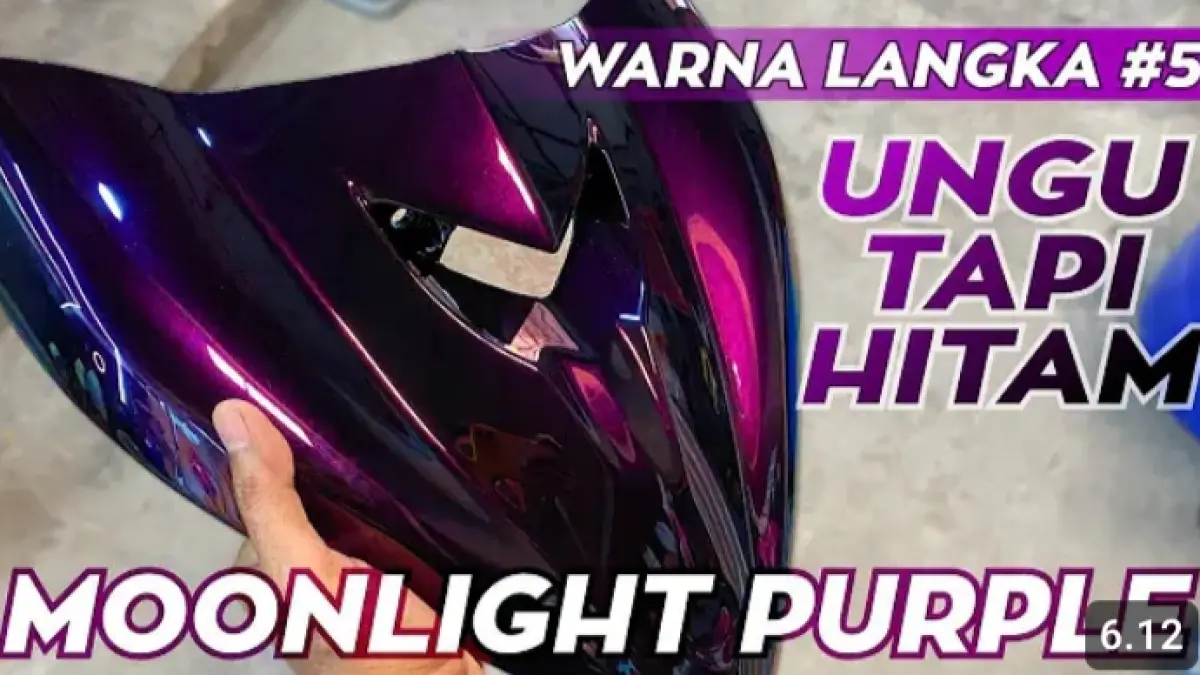 Moonlight Purple bikin Yamaha MX tampil beda. Simak proses repaint dari epoxy, dasar hitam, cat bunglon, Candy Purple hingga finishing.