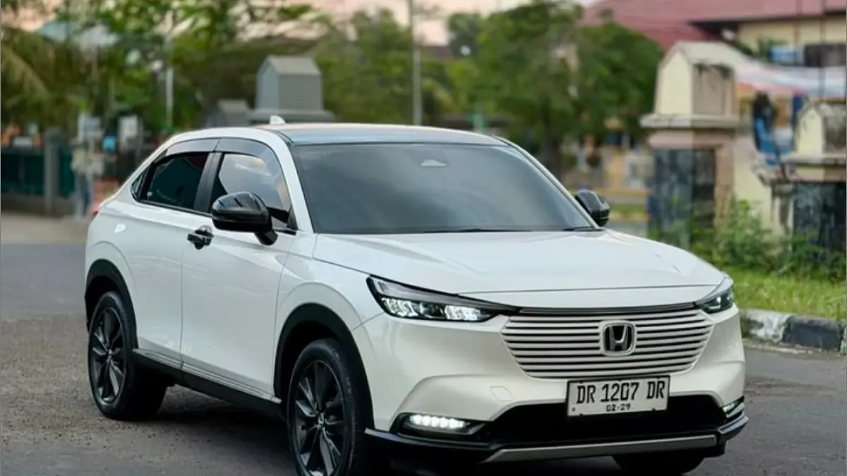 Mitsubishi Xpander 2027 diprediksi hadir dengan desain futuristis, fitur canggih, mesin irit, dan peluang teknologi hybrid.
