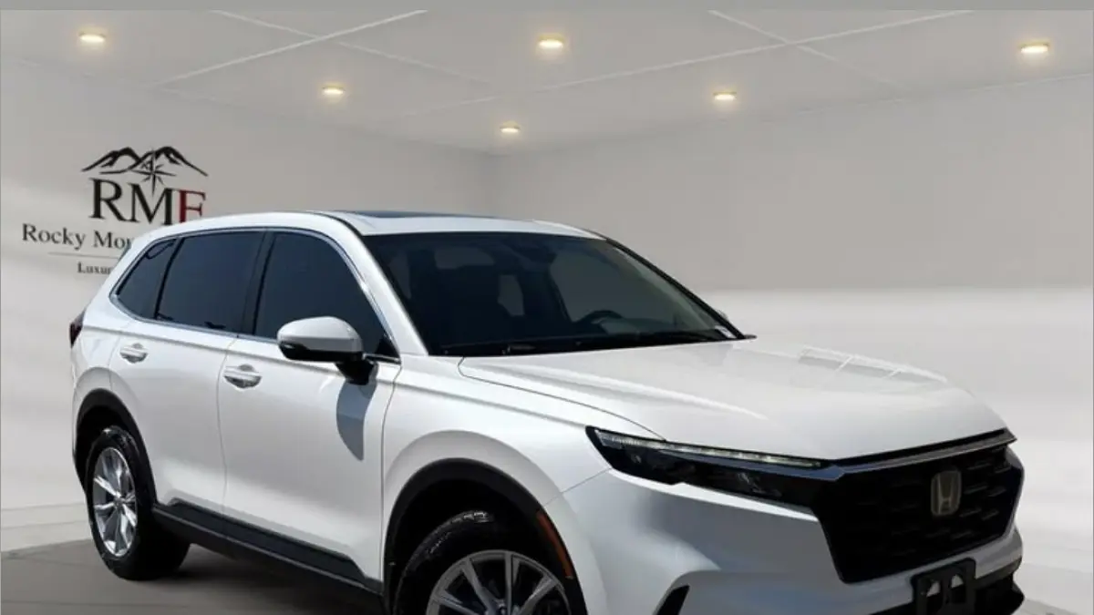 Honda CR-V Turbo facelift hadir dengan mesin 190 PS, konfigurasi 7 seater, Honda Sensing, dan fitur lengkap.