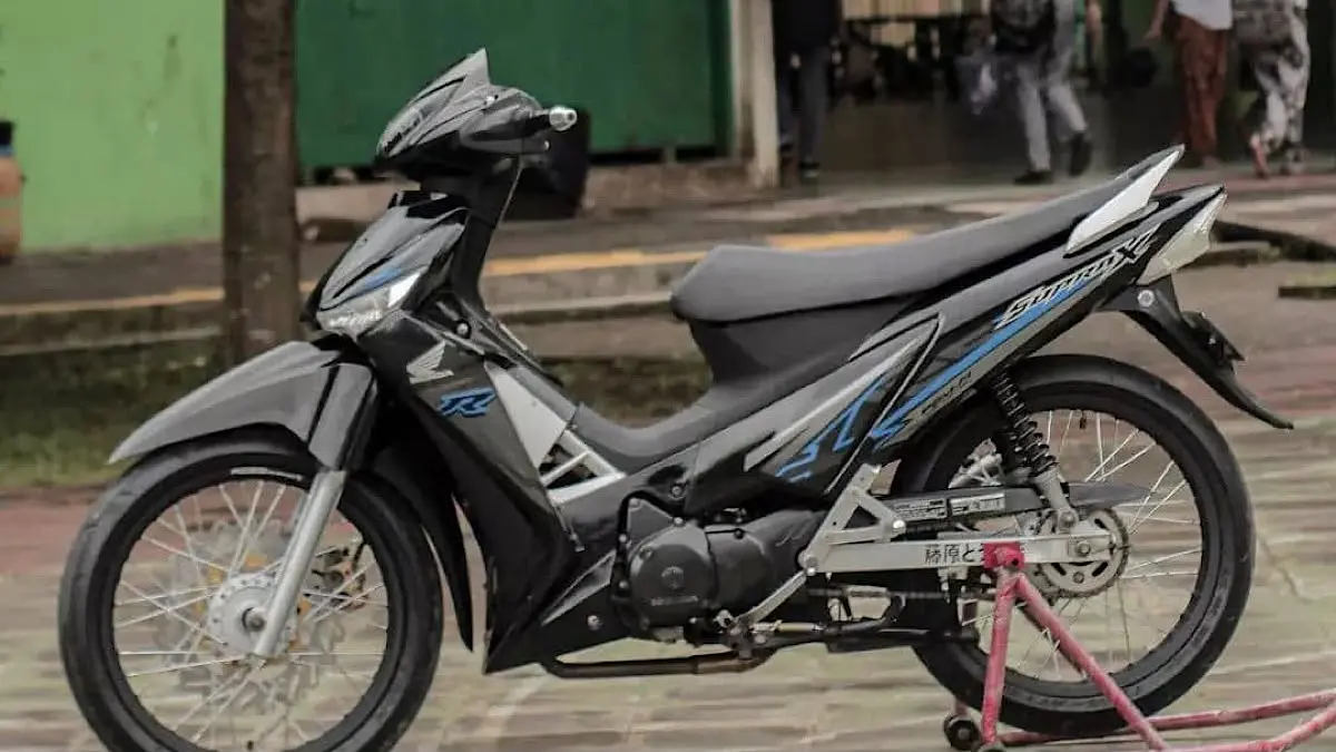 Honda Winner Air disebut mengusung DNA Fireblade dengan desain agresif, mesin 149 cc, ABS, smart key, dan slipper clutch.(pinterest)