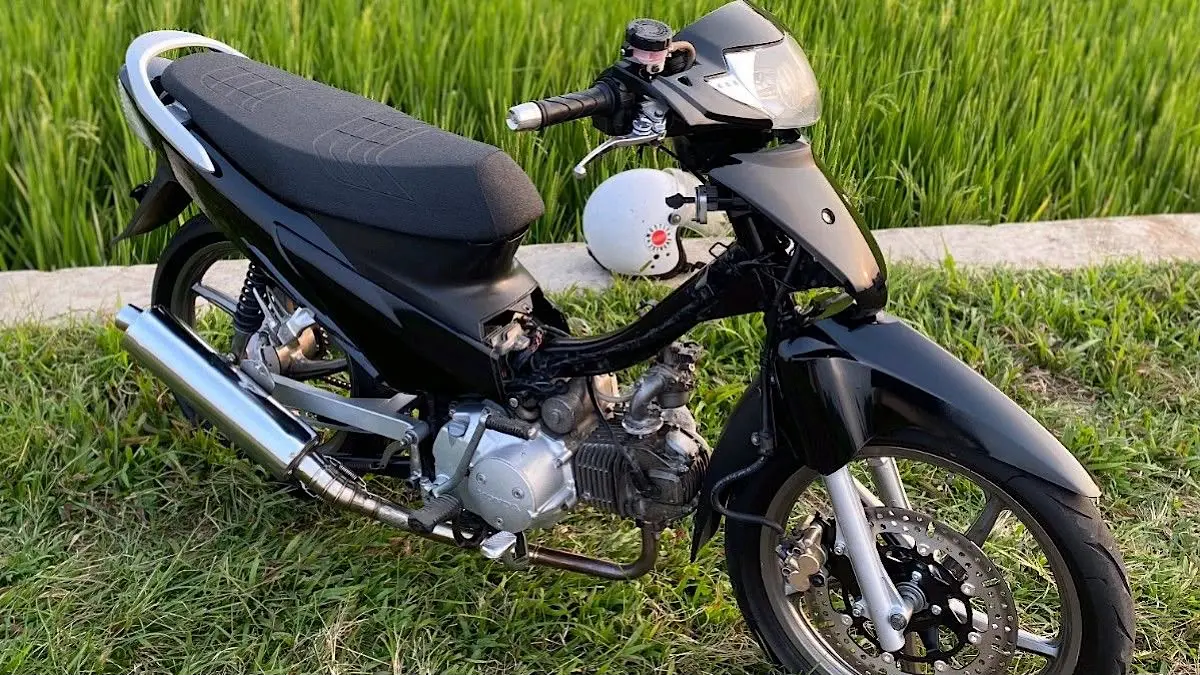 Honda Winner R disebut calon penerus Supra dengan desain Fireblade, mesin 149 cc, ABS, smart key, dan fitur premium.(pinterest)