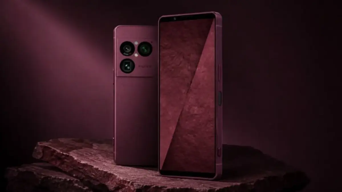 Sony Xperia 1 VIII hadir dengan kamera 48 MP, Snapdragon 8 Elite Gen 5, jack audio, dan microSD.(PINTEREST)