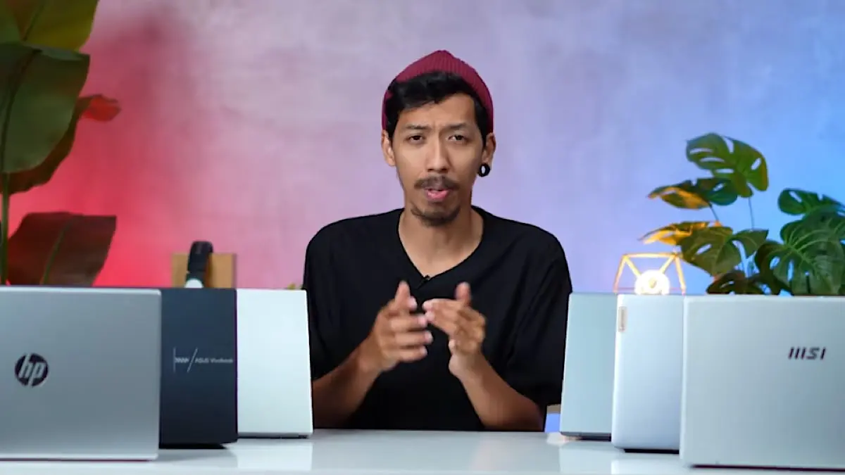 Laptop untuk mahasiswa 2026 tak cuma soal Core i3. Simak 6 pilihan dengan RAM, SSD, layar, webcam dan fitur berbeda.(sc youtube)