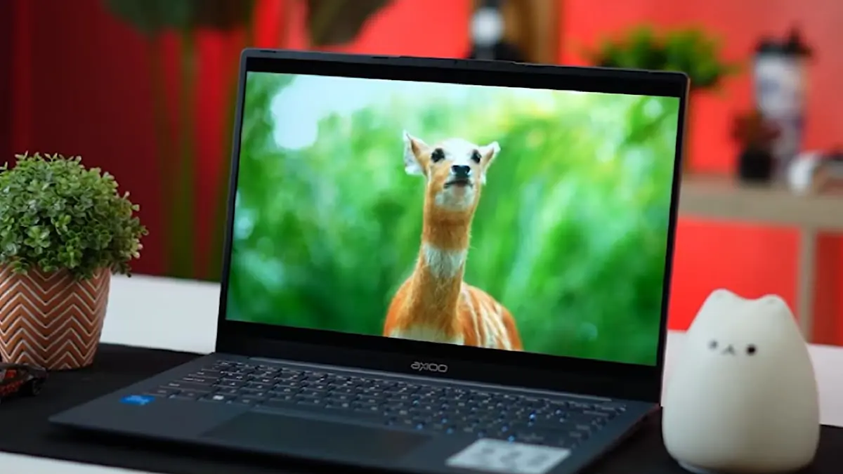 Rekomendasi laptop Core i3 2026 untuk pelajar dan mahasiswa dengan RAM hingga 12 GB, SSD 512 GB, webcam 1080p dan layar IPS.(sc youtube)