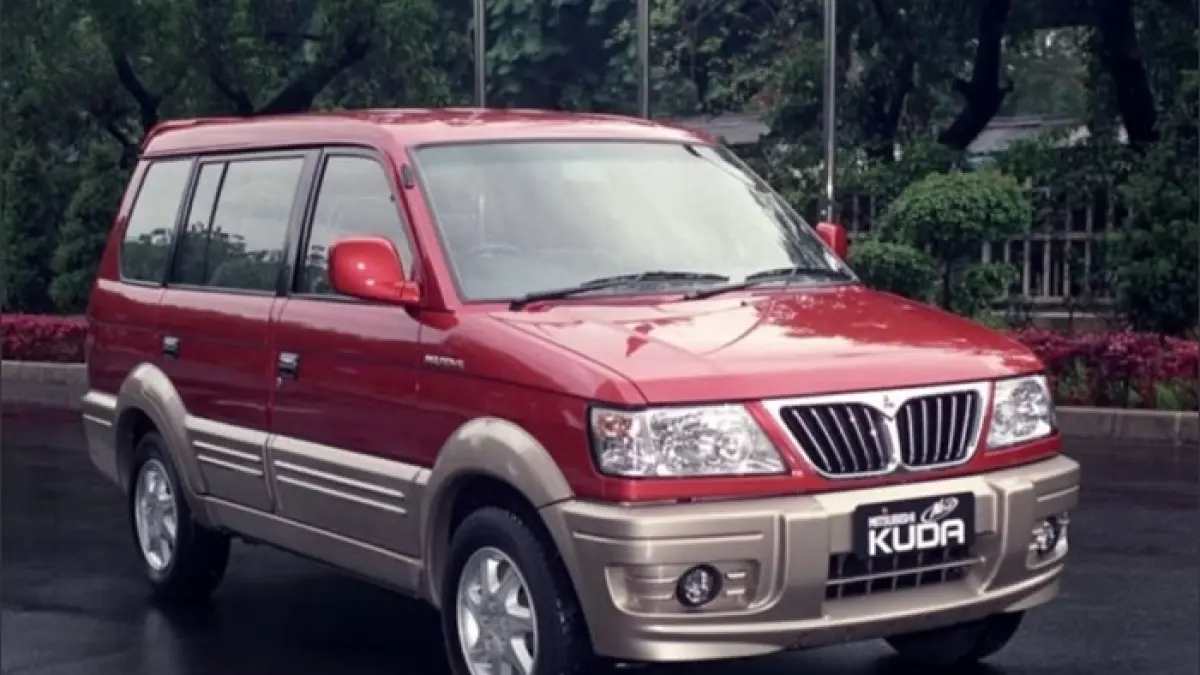 Harga Mitsubishi Kuda bekas mulai Rp39,5 juta. Ada pilihan tahun 2000-2006, termasuk varian diesel dan Grandia