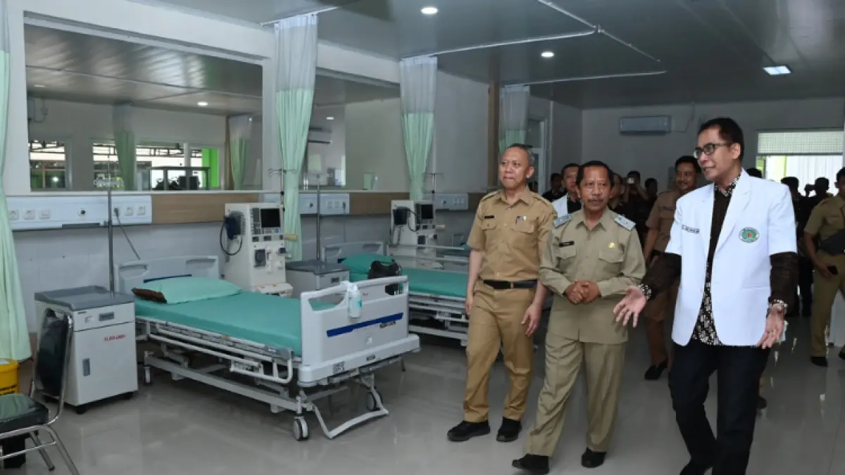 TERUS UPDATE: Pengembangan gedung layanan dialisis di RSUD dr Soedomo ditambah mesin HD menjadi 31 alat.