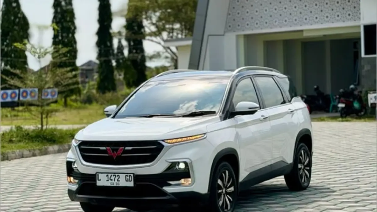 Mobil hybrid 2026 makin menarik. Simak 5 pilihan paling worth it, dari Veloz Hybrid hingga BYD M6 DM-i yang sarat fitur.