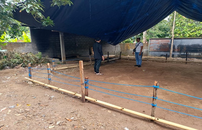Polisi membongkar arena tajen di Banjar Dinas Celagi, Desa Unggahan, Kecamatan Seririt, Kabupaten Buleleng. Polsek Seririt dituding tidak menggubris laporan masyarakat, mengenai judi.