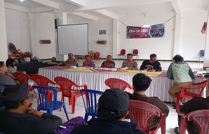 Suasana saat mediasi yang dilakukan Kanwil BPN Bali atas PT SBH dan warga penempat lahan. Lembaga tersebut mengaku tak memfasilitasi, tetapi membijaksanai pemegang hak terdahulu.