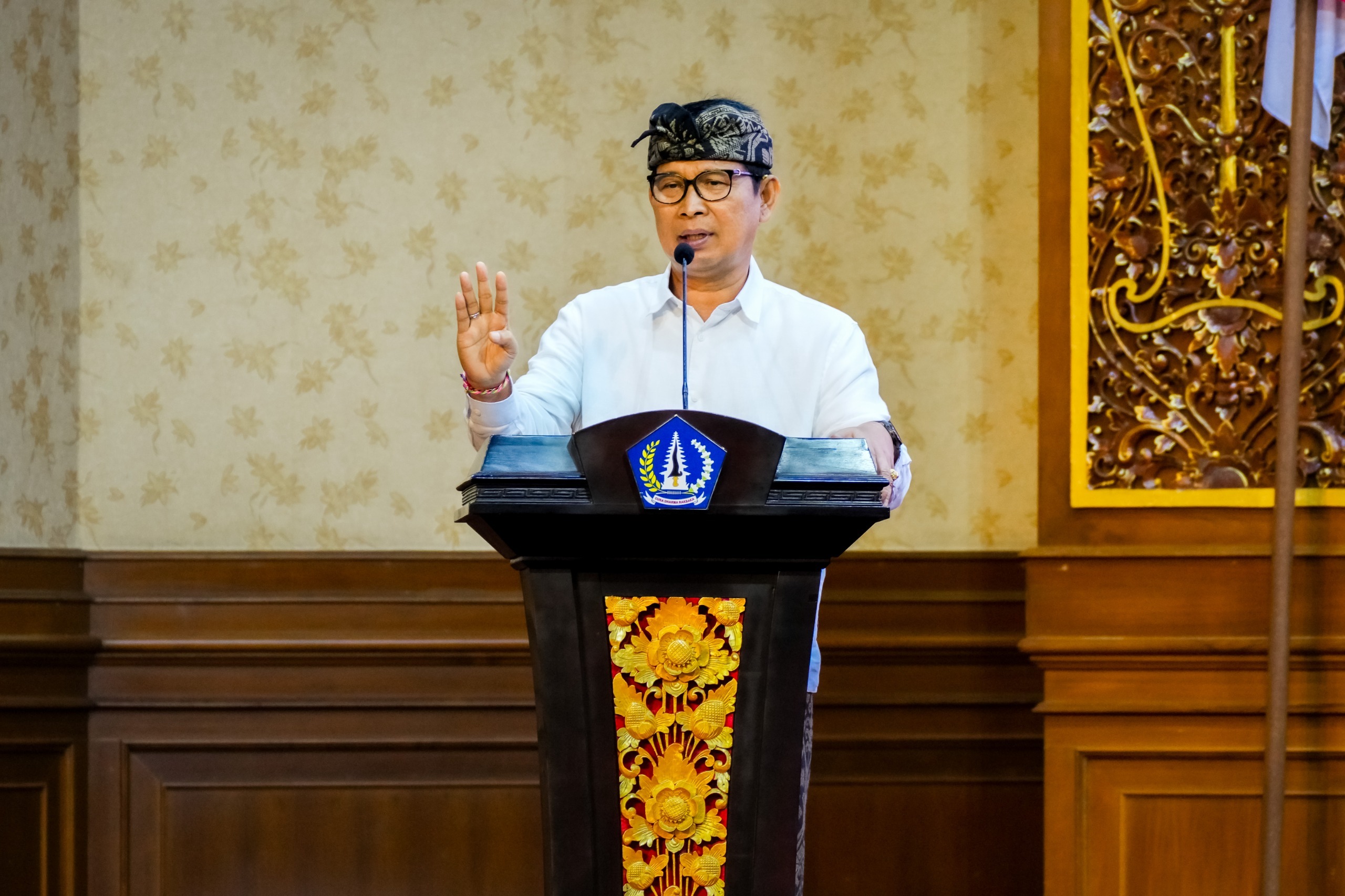 Bupati Badung I Wayan Adi Arnawa
