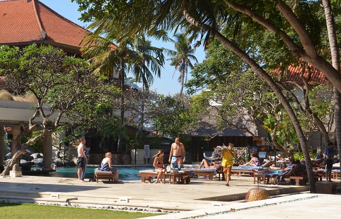 Wisatawan asing diketahui banyak yang tinggal di kos-kosan di Bali.