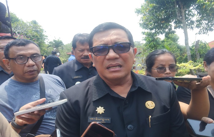 Bupati Tabanan I Komang Gede Sanjaya menyebut penurunan dana TKD ini memang hampir terjadi pada seluruh daerah di Indonesia.