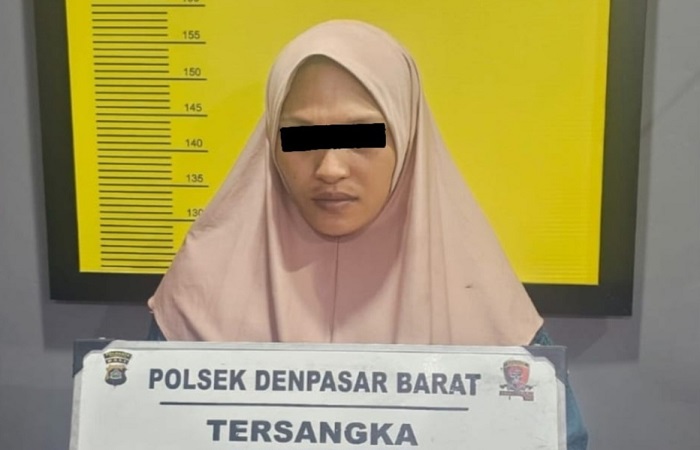 Asisten Rumah Tangga (ART) bernama EW, 26, diamankan Polsek Denpasar Barat. Dia diamankan karena mencuri uang majikannya.