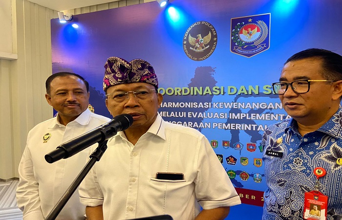 Gubernur Bali Wayan Koster geram transaksi akomodasi digital Rp 50 Triliun mengalir ke asing. Koster minta tanggung jawab.