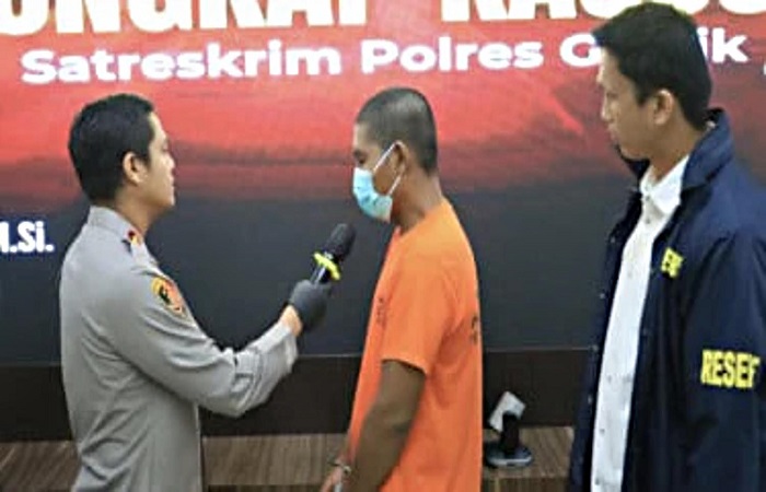 Tersangka pemerkosa putri kandung sendiri ditahan di Polres Gresik.