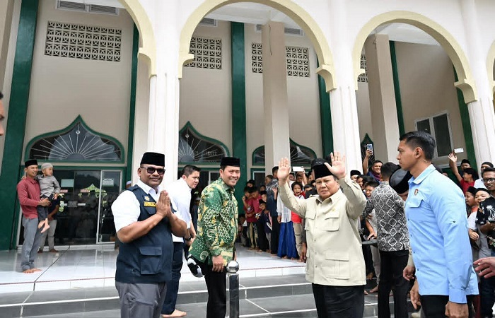 Presiden Prabowo Subianto datang ke daratan Tanoh Gayo mendapatkan kritik pedas dari salah satu tokoh masyarakat Gayo.