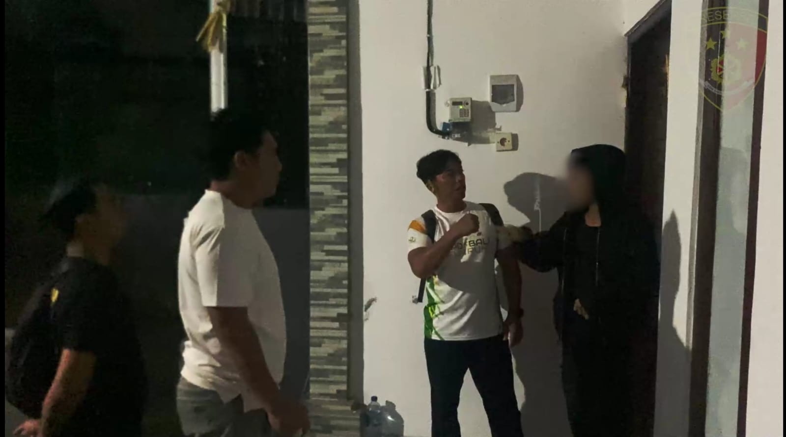 Upaya penyelidikan yang dilakukan polisi, dengan mendatangi lokasi kejadian.