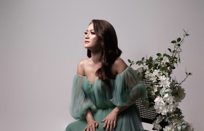 Penyanyi cantik Nanda Candra merilis single "Setara".