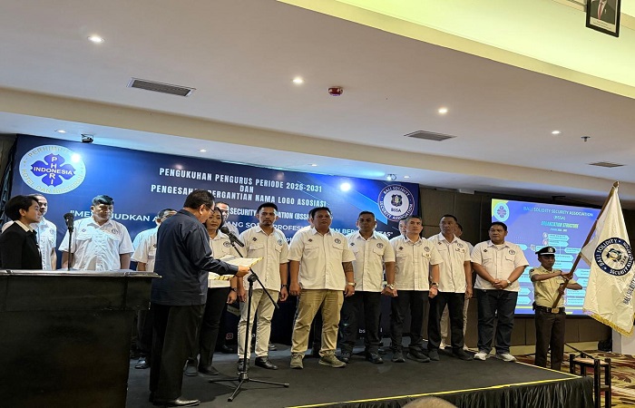 Pengukuhan pengurus baru Bali Solidity Security Association (BSSA) di Denpasar, Rabu (28/1) di Sanur, Denpasar Selatan.