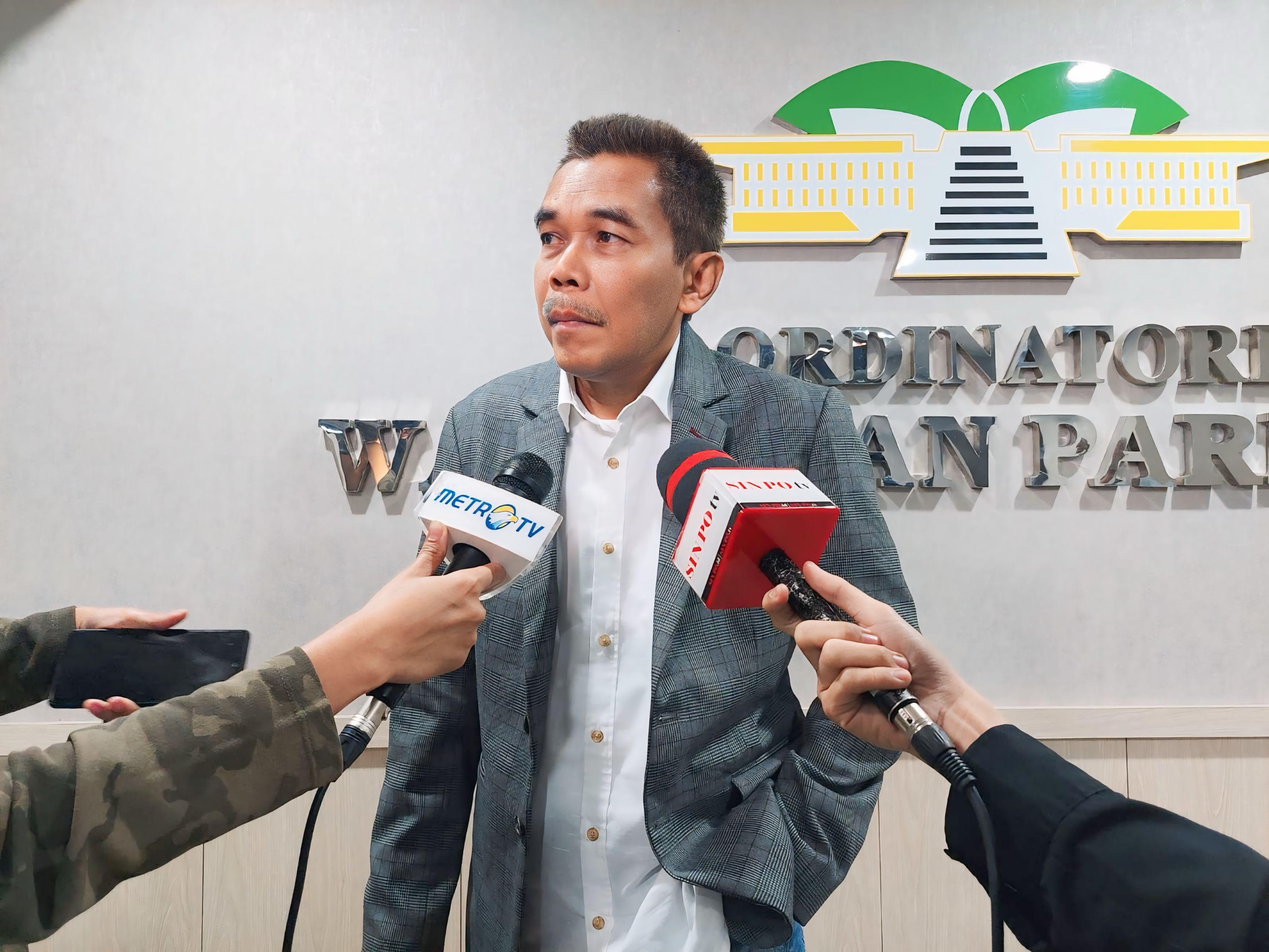 Agus Widjajanto. Penulis adalah praktisi hukum, pemerhati sosial, budaya dan politik. 