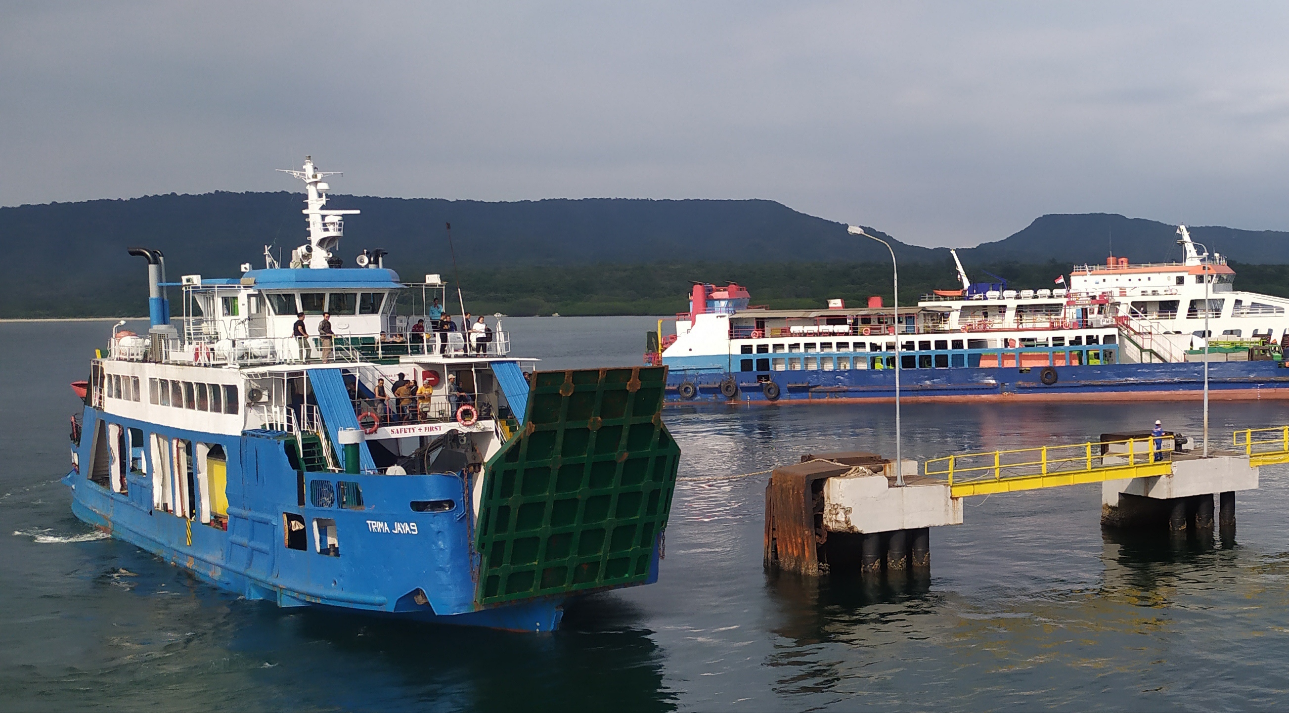 Operasional penyeberangan lintas Ketapang - Gilimanuk, akan ditutup sementara pada saat Hari Raya Nyepi. 