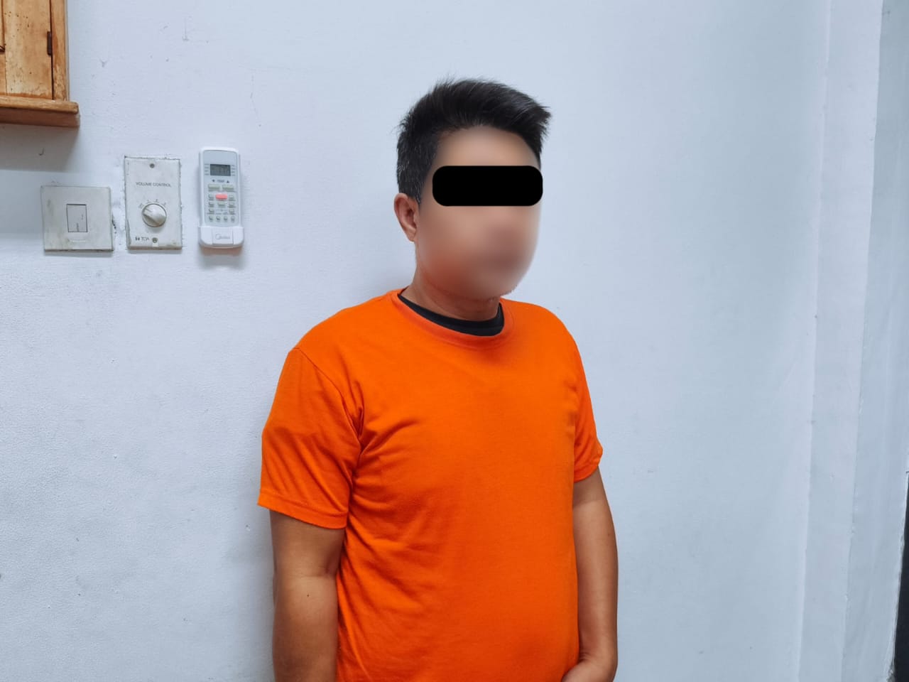 Pelaku perekam wanita di toilet bandara internasional Ngurah Rai ditangkap. Saat ini pelaku ditahan di Rumah Tahanan Polres Kawasan Bandara untuk penyidikan lebih lanjut.