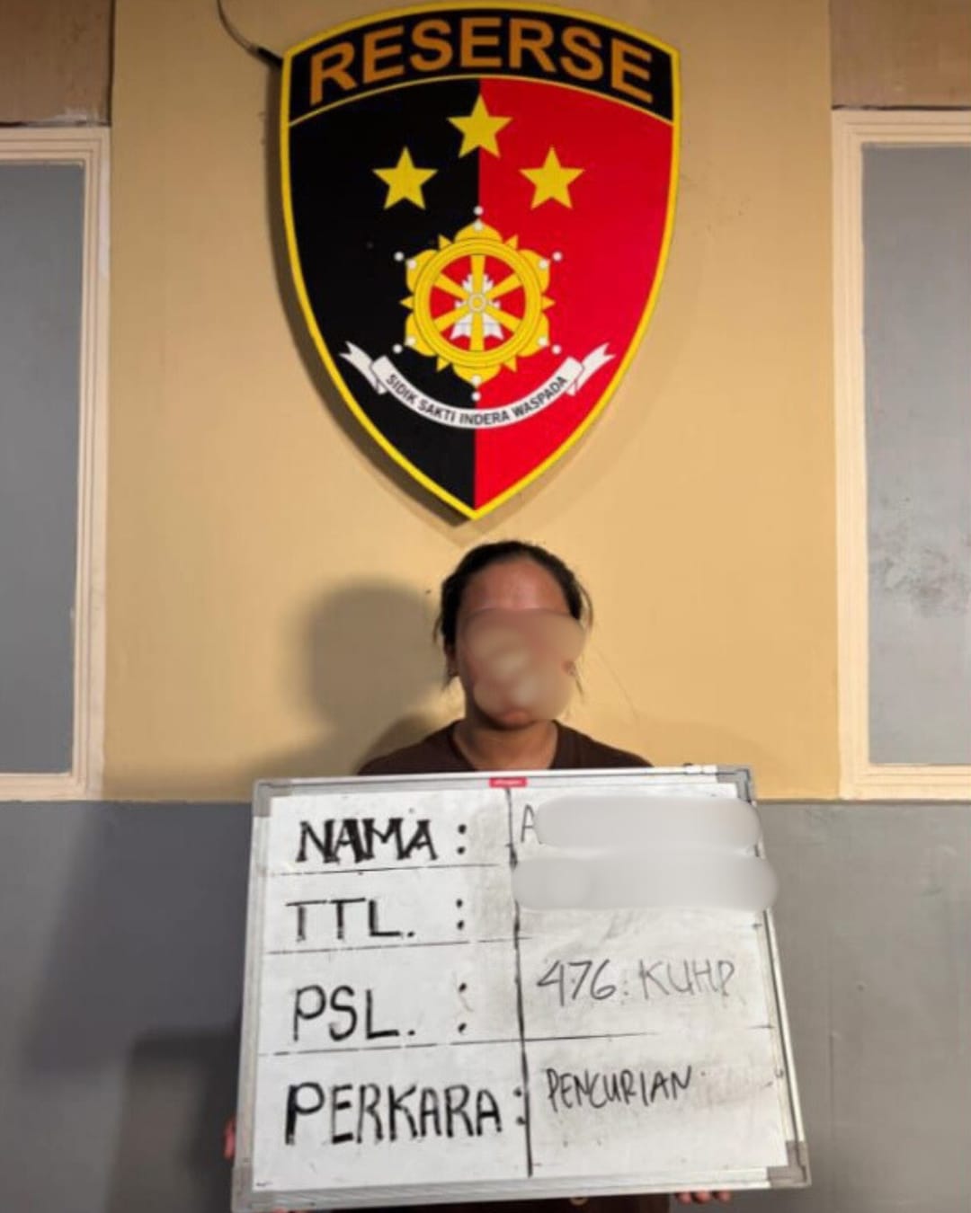 IRT pelaku pencurian uang dan perhiasan majikannya di Denpasar Timur ditangkap polisi. 