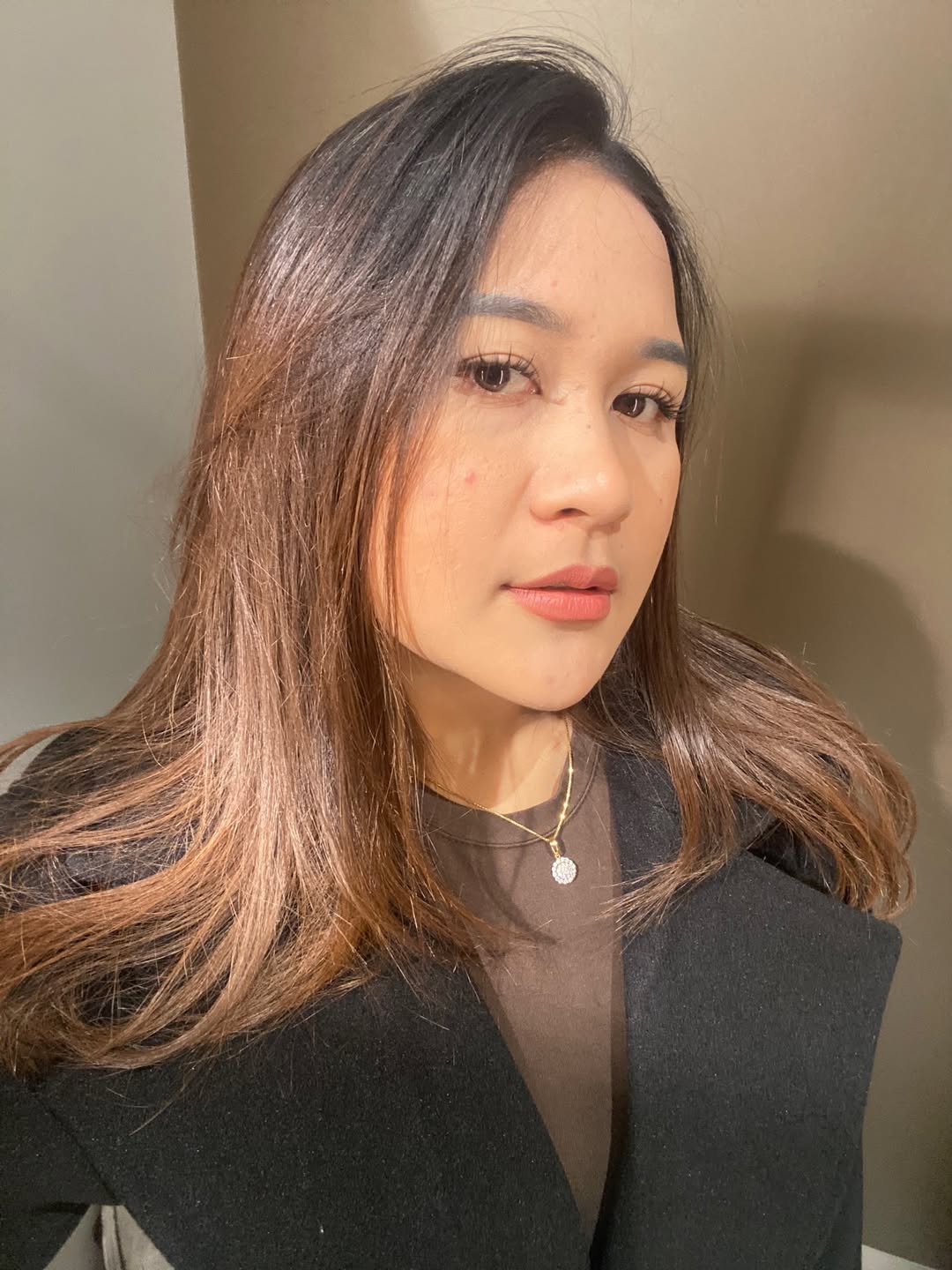 Pekerja migran Indonesia (PMI) asal Kabupaten Buleleng, Desak Komang Ayu Gayatri, 21, semasa hidup. Ia meninggal di Rusia. 